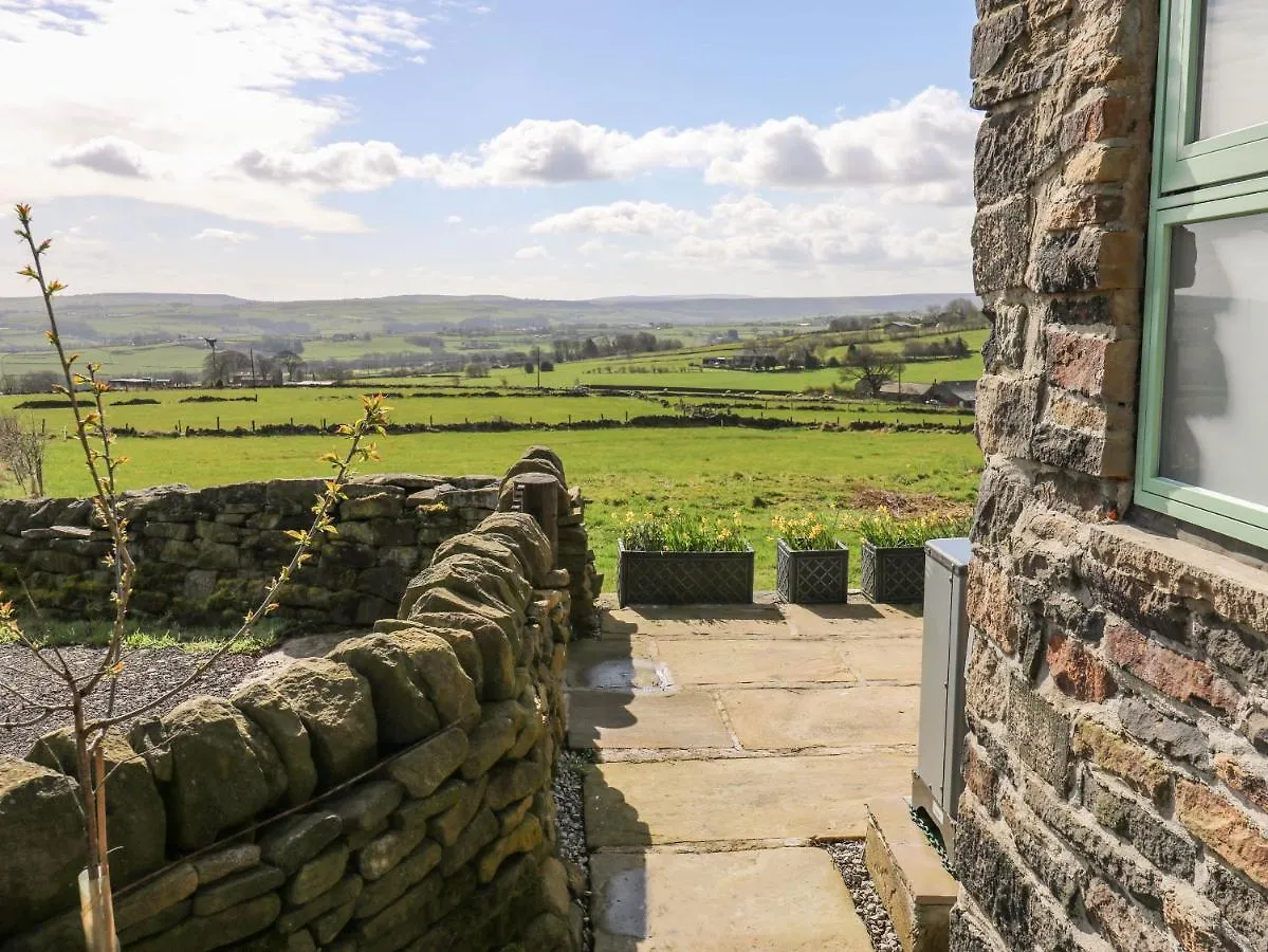 The Barn At Crow Hill Shaw Farm Βίλα Sowerby Bridge 0*,  Ηνωμένο Βασίλειο